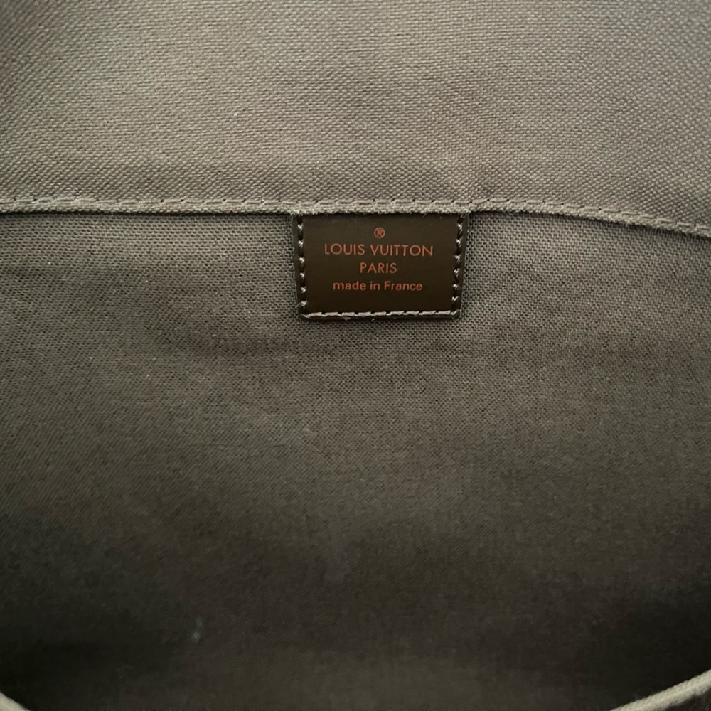 ⬇️PRICE DROP Louis Vuitton Damier Ebene Bastille Messenger - Picture 13 of 16